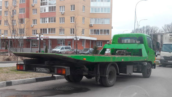 evakuatori v Москве